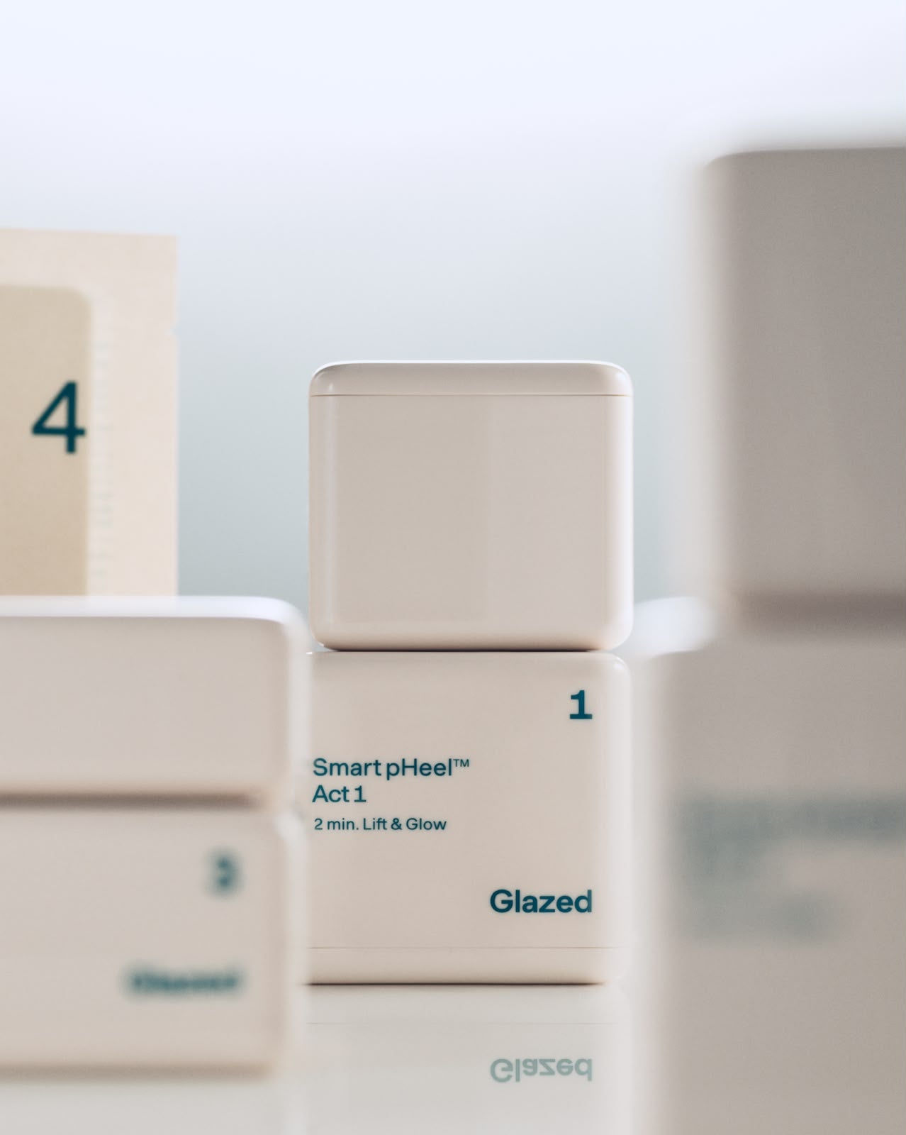 ✨ برنامج Glazed Skin الكوري | روتين البشرة الزجاجية المتألقة في 4 خطوات سهلة للحصول على بشرة نضرة ومشرقة ✨